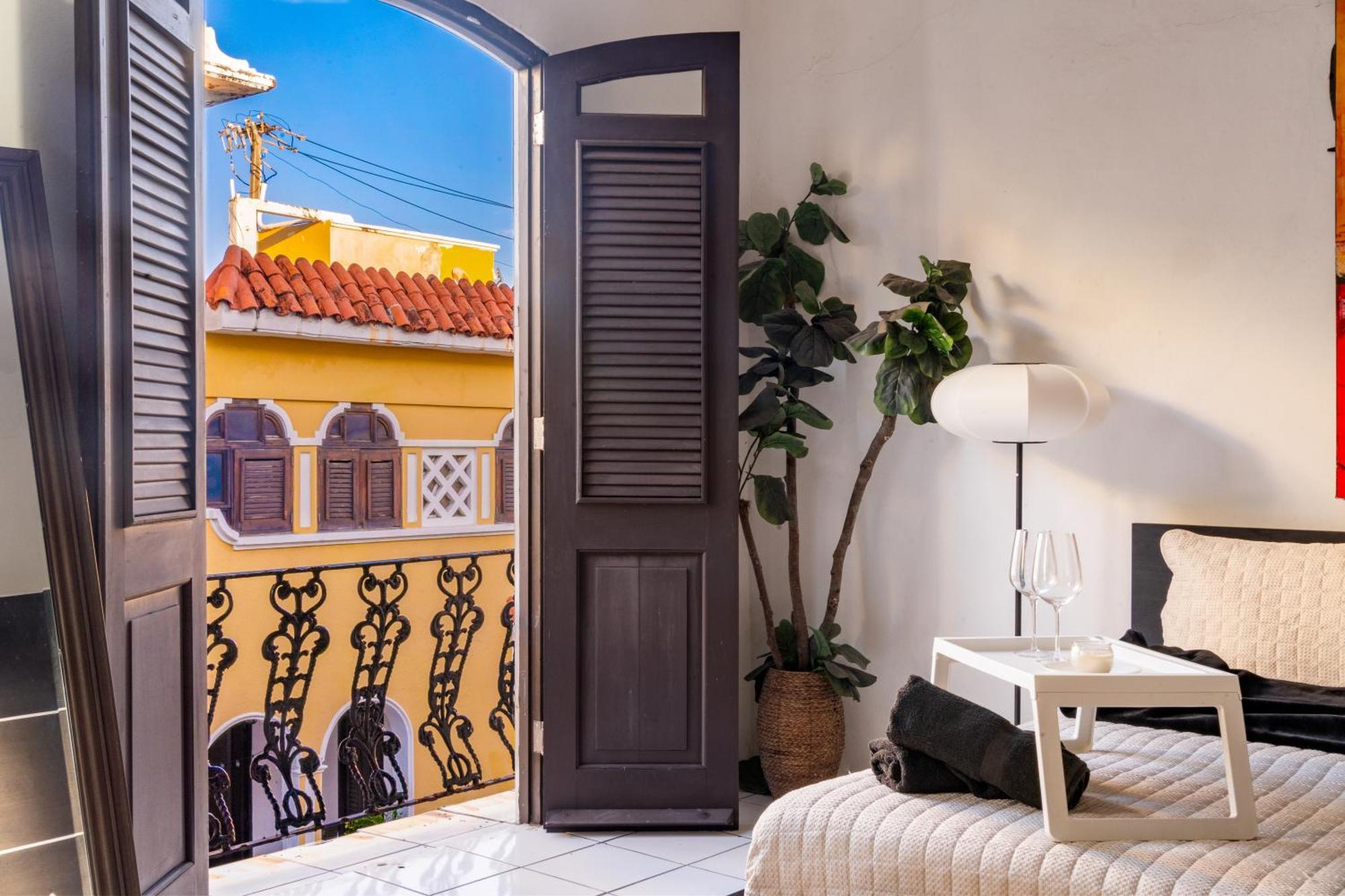 Spanish Penthouse Historic Mansion Private Patio Apartamento San Juan
